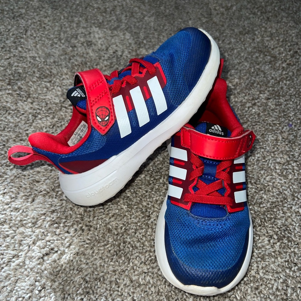 Size 8 Spider-Man Adidas Shoes - Picture 3 of 9